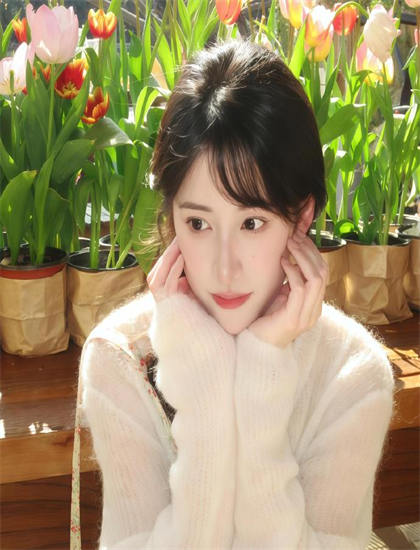 观看手册：撼动生命的把握导演风格与创作特点 助你获得心灵启迪